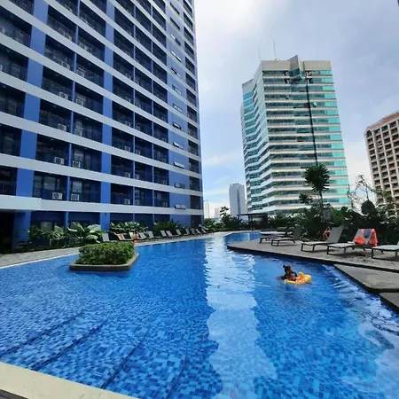 Stylish&Comfort Unit With Balcony In Air Makati